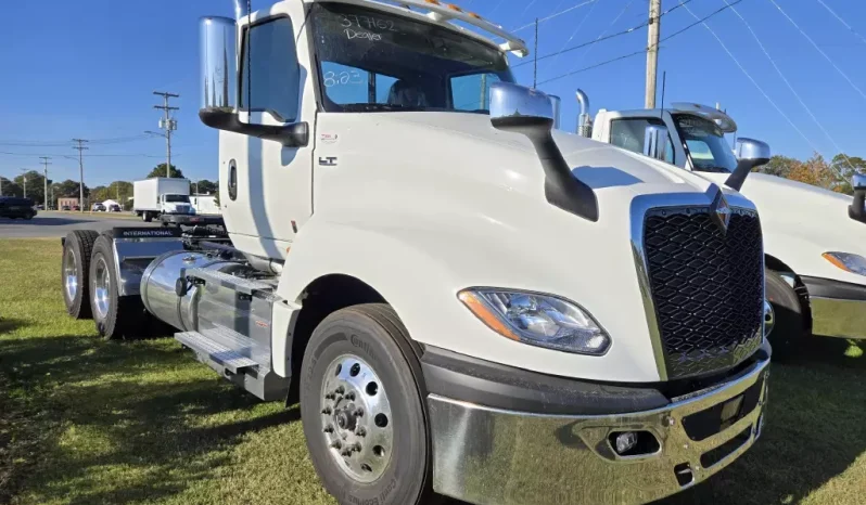 
								New 2025 International LT Day Cab in Greensboro North Carolina full									