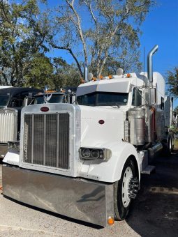 Used 2005 Peterbilt 379 Sleeper in Orlando Florida