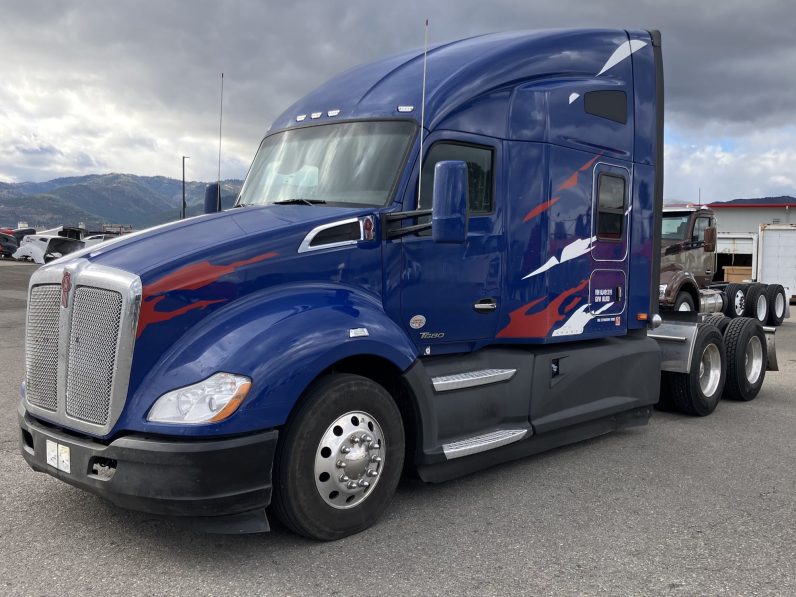 
								Used 2022 Kenworth T680 Sleeper in Missoula Utah full									