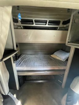 Used 2005 Peterbilt 379 Sleeper in Orlando Florida