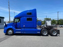 Used 2020 Volvo VNL64T860 Sleeper in North Bergen New Jersey