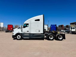 Used 2020 Kenworth T600 Sleeper in El Paso Texas