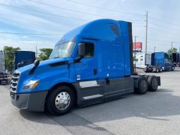 Used 2021 Freightliner Cascadia 126 Sleeper in North Bergen New Jersey