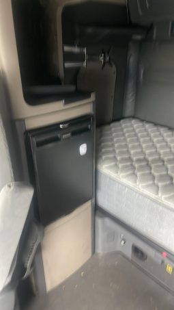 Used 2017 Freightliner Cascadia Sleeper in Linden New Jersey