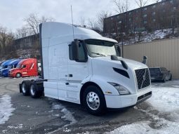 Used 2021 Volvo VNR64T640 Sleeper in North Bergen New Jersey