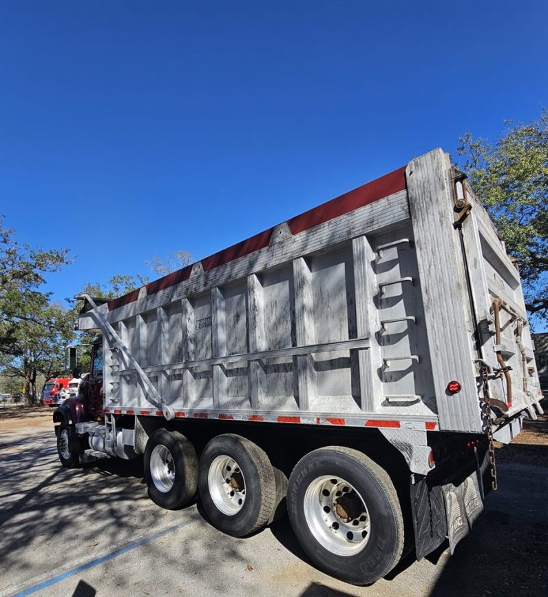 
								Used 2006 Mack Granite Dump Truck in Orlando Florida full									