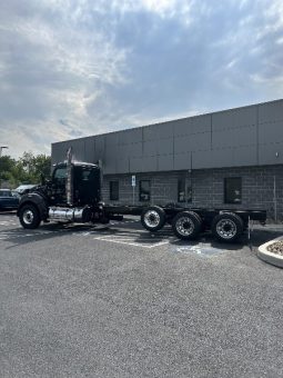 New 2025 Kenworth T880 Day Cab in Hagerstown Maryland