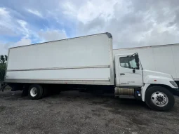 Used 2016 Hino 268 Box Truck in Hialeah Florida