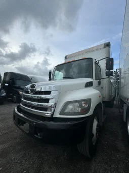 Used 2016 Hino 268 Box Truck in Hialeah Florida