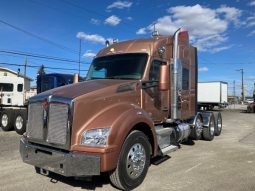 Used 2016 Kenworth T880 Sleeper in Spokane Washington