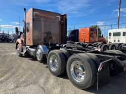 Used 2016 Kenworth T880 Sleeper in Spokane Washington