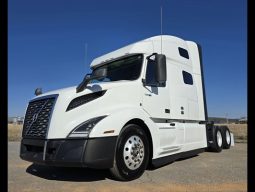 Used 2022 Volvo VNL64T760 Sleeper in Springdale Arkansas