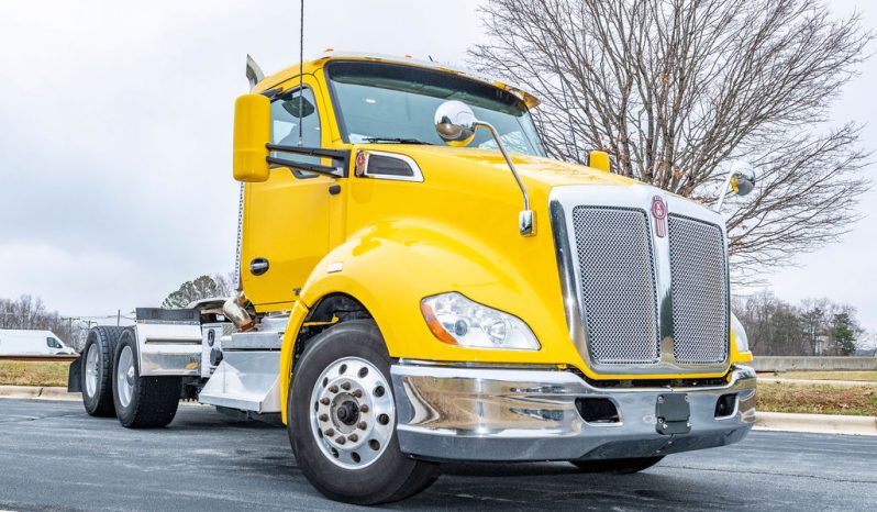 
								Used 2020 Kenworth T680 Day Cab in Greensboro North Carolina full									