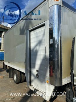 Used 2005 Mitsubishi Fuso FE649 Box Truck in Newark New Jersey