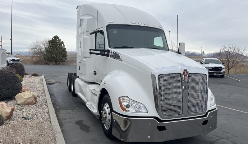 
								Used 2020 Kenworth T680 Sleeper in Salt Lake Utah full									