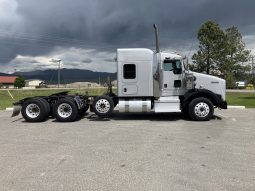 Used 2020 Kenworth T800 Sleeper in Spokane Washington