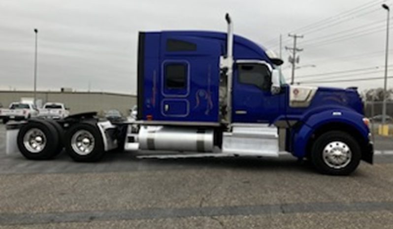 
								Used 2020 Kenworth W990 Sleeper in Harrisonburg Virginia full									