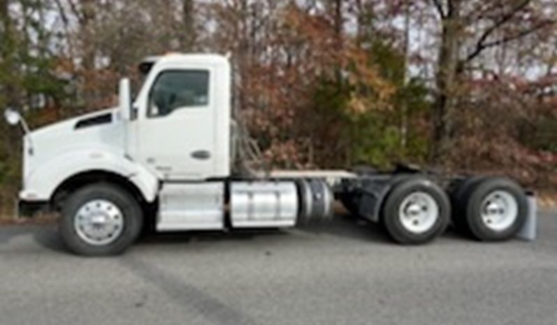 
								Used 2020 Kenworth T800 Day Cab in Richmond Virginia full									