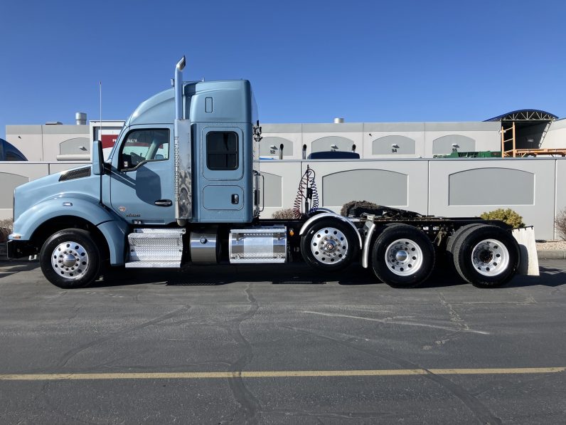 
								Used 2020 Kenworth T880 Sleeper in Salt Lake Utah full									