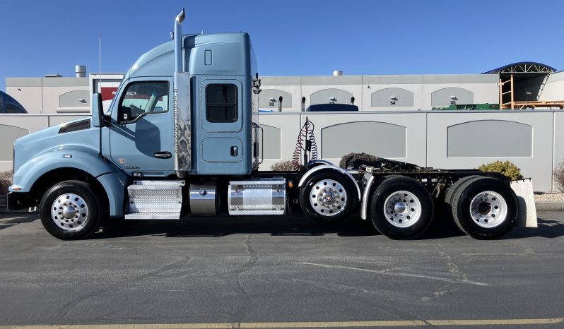 
								Used 2020 Kenworth T880 Sleeper in Salt Lake Utah full									