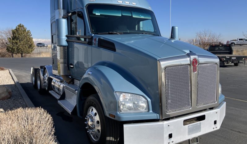 
								Used 2020 Kenworth T880 Sleeper in Salt Lake Utah full									