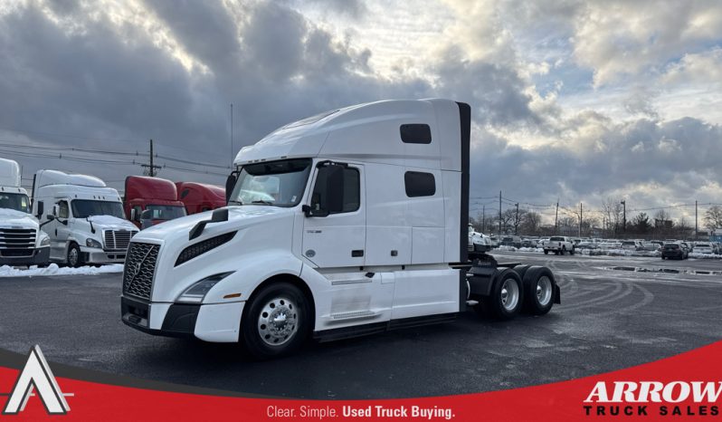 
								Used 2021 Volvo VNL64T760 Sleeper in Elizabeth New Jersey full									