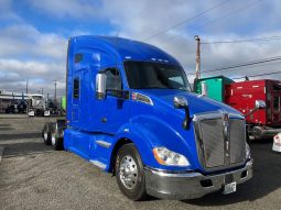 Used 2022 Kenworth T680 Sleeper in Spokane Washington