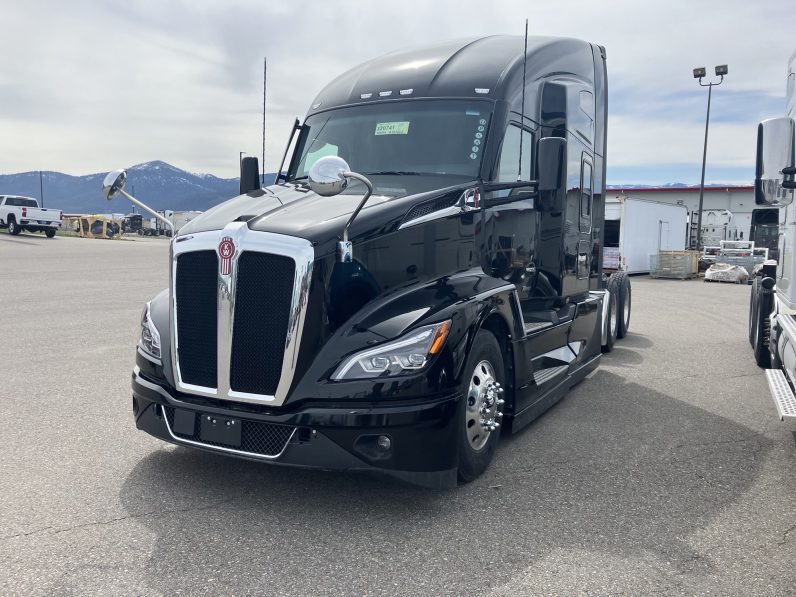 
								New 2024 Kenworth T680 Sleeper in Missoula Montana full									