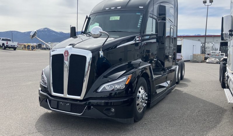 
								New 2024 Kenworth T680 Sleeper in Missoula Montana full									