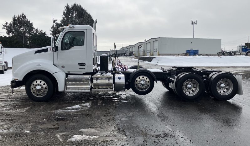 
								Used 2024 Kenworth T880 Day Cab in Boise Idaho full									