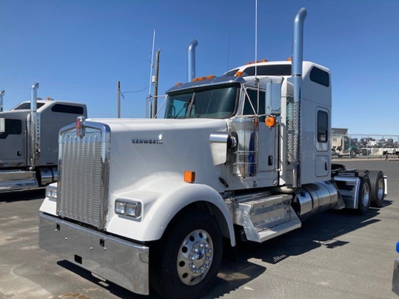 
								New 2024 Kenworth W900B Sleeper in Jerome Idaho full									