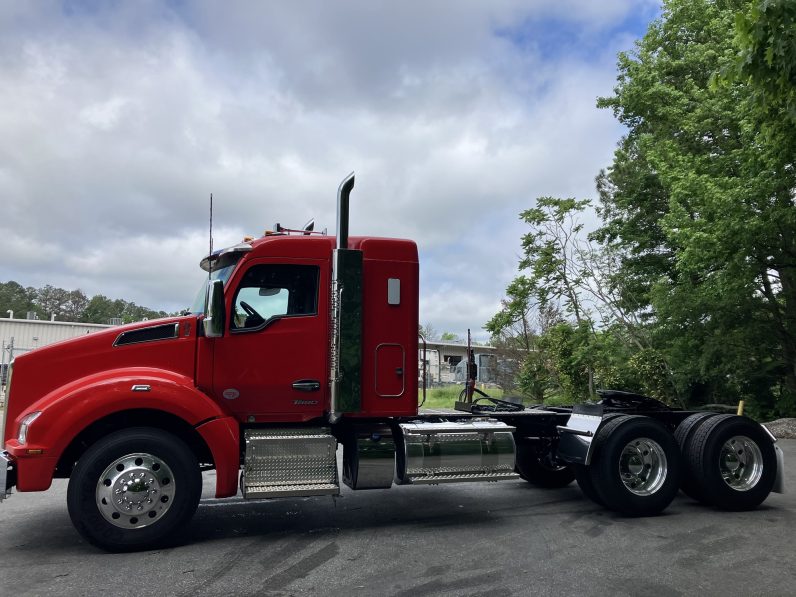 
								New 2025 Kenworth T880 Sleeper in Richmond Virginia full									