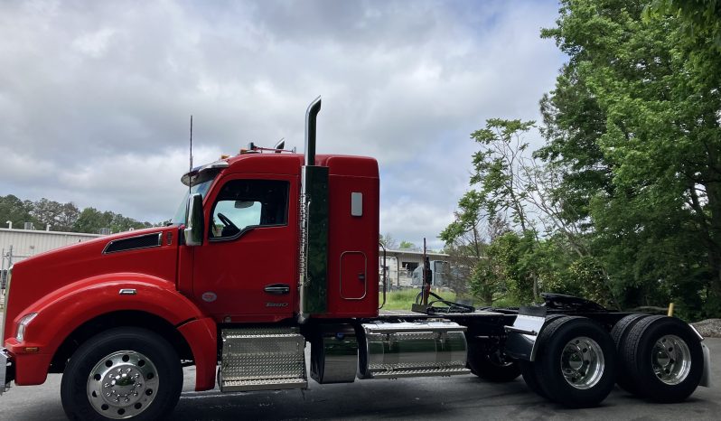 
								New 2025 Kenworth T880 Sleeper in Richmond Virginia full									