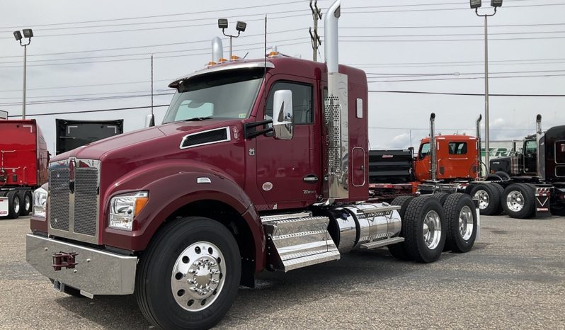 
								New 2025 Kenworth T880 Sleeper in Keyser Virginia full									