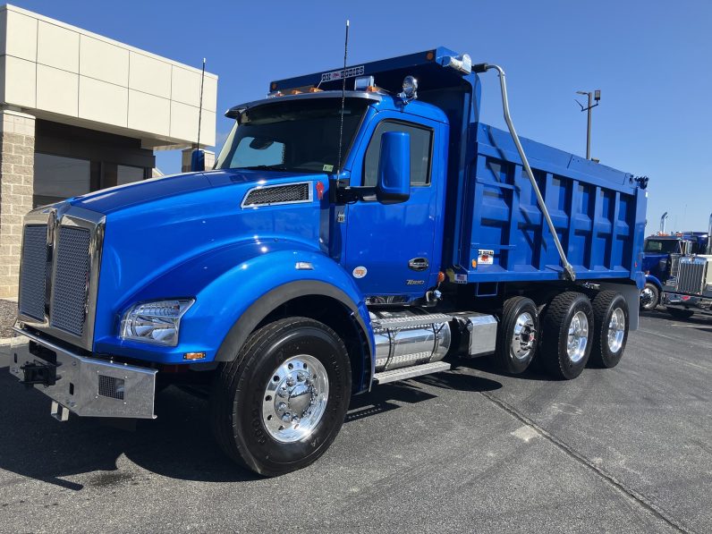 
								New 2025 Kenworth T880 Dump Truck in Chesapeake Virginia full									