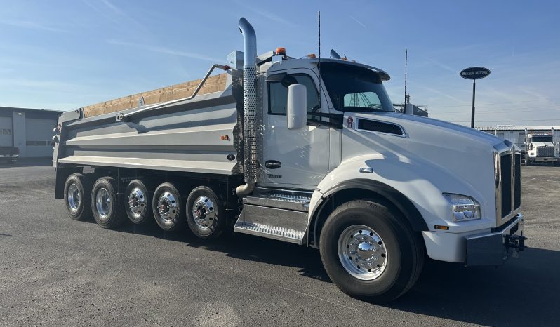 
								New 2025 Kenworth T880 Dump Truck in Spokane Washington full									