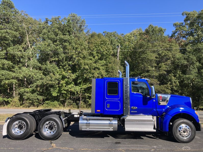 
								New 2025 Kenworth W990 Sleeper in Richmond Virginia full									