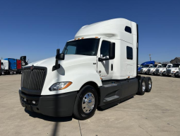 Used 2020 International LT625 Sleeper in Irving Texas