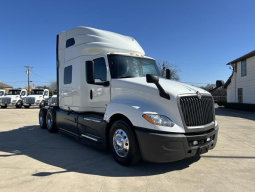 Used 2020 International LT625 Sleeper in Irving Texas