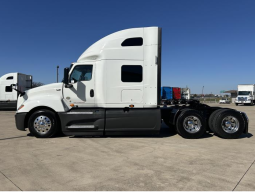 Used 2020 International LT625 Sleeper in Irving Texas