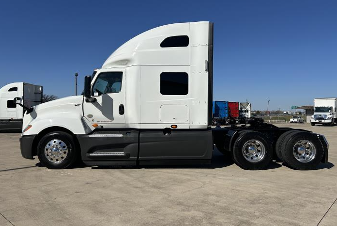 
								Used 2020 International LT625 Sleeper in Irving Texas full									