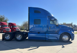 Used 2020 International LT625 Sleeper in Irving Texas