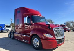 Used 2020 International LT625 Sleeper in Irving Texas