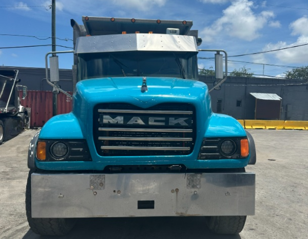 
								Used 2007 Mack Dump Truck in MEDLEY Florida full									