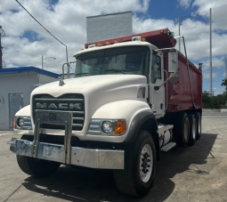 Used 2004 Mack Dump Truck in MEDLEY Florida