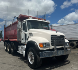Used 2004 Mack Dump Truck in MEDLEY Florida