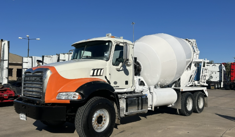 
								Used 2017 Mack GRANITE Concrete Mixer Construction Equipment in Houston Texas full									
