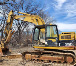 Used 2005 CATERPILLAR 315CL EXCAVATOR Construction Equipment in Newark New Jersey