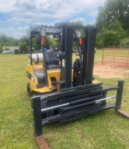 Used 2005 CATERPILLAR P7000 FORKLIFT Construction Equipment in Newark New Jersey