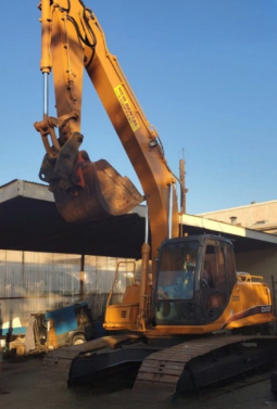 Used 2005 CASE CX210 Construction Equipment in Newark New Jersey